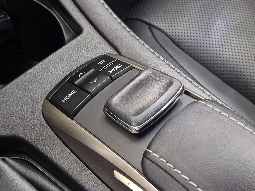 Used 2017 Lexus ES 350 w/ Luxury Package FWD image 26
