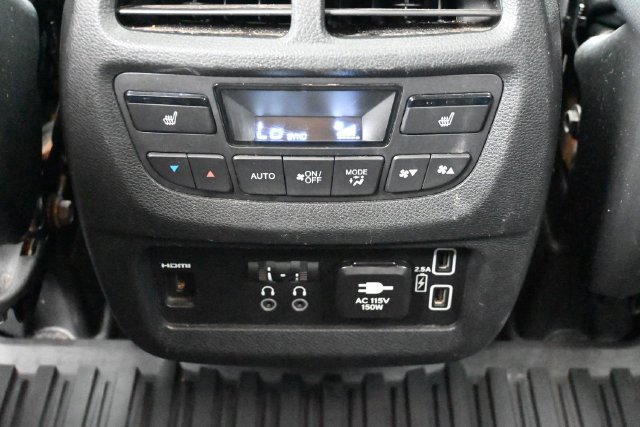 Used 2021 Honda Pilot Touring image 23