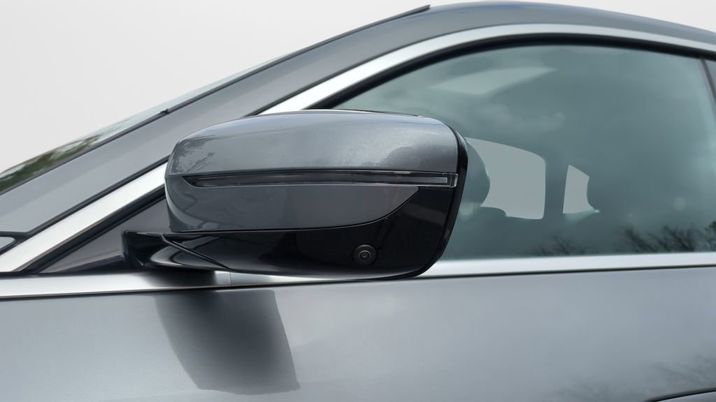 Used 2025 BMW i4 eDrive40 w/ Parking Assistance Package image 11