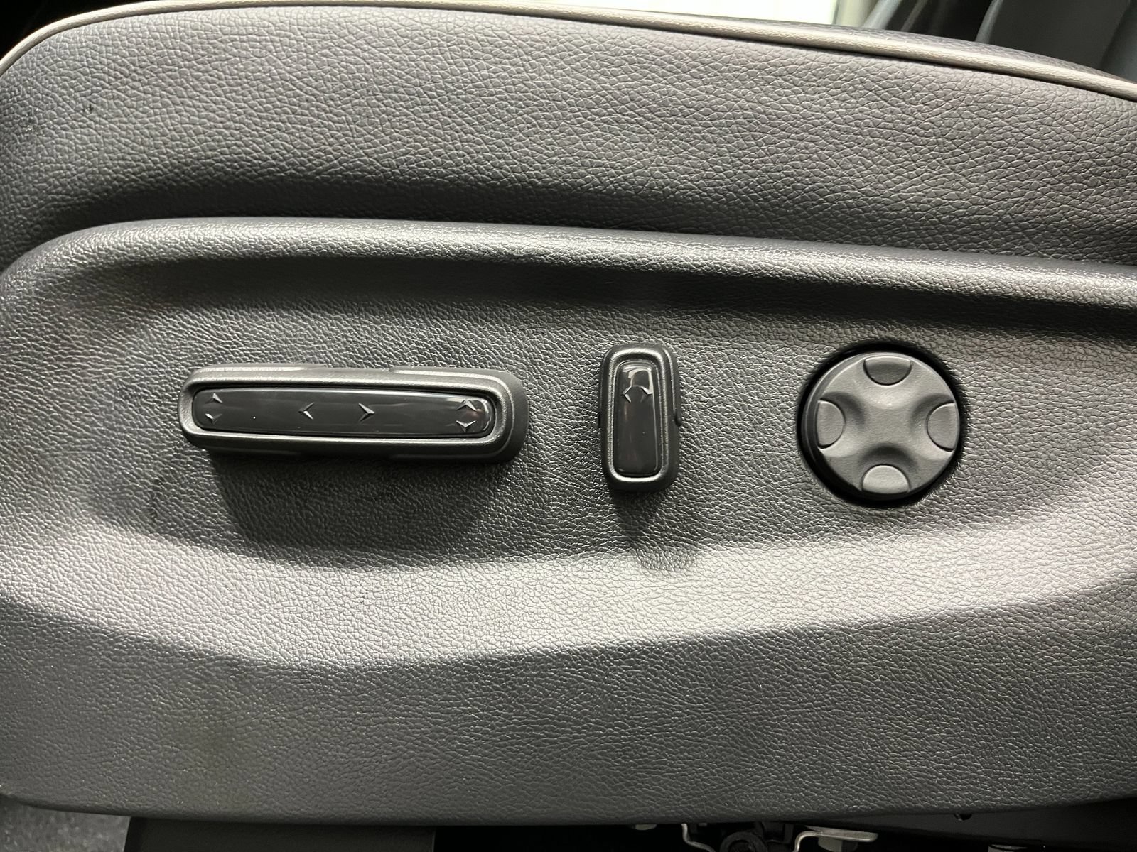 New 2026 Honda Odyssey Elite image 12