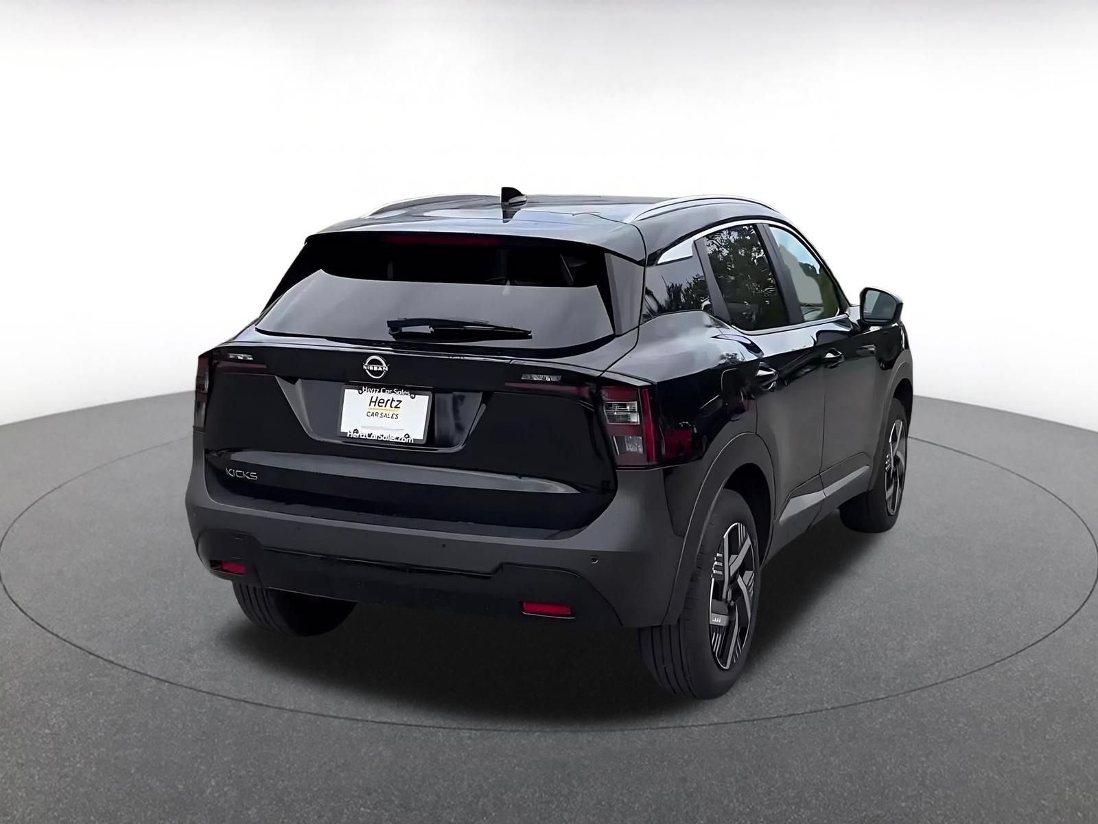Used 2026 Nissan Kicks SV w/ Cold Weather Package FWD image 12