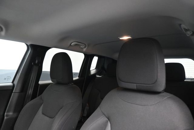 Used 2020 Jeep Renegade Sport FWD image 2