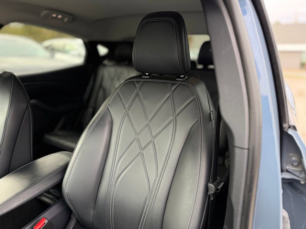 Used 2021 Ford Mustang Mach-E Select w/ Comfort/Appearance Package image 8