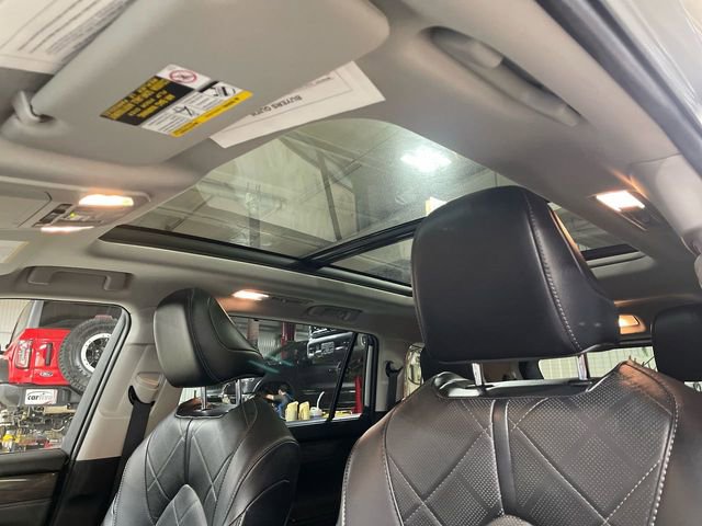 Used 2020 Toyota Highlander Platinum image 22