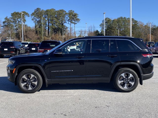 Used 2022 Jeep Grand Cherokee Limited 4xe w/ Luxury Tech Group II image 7