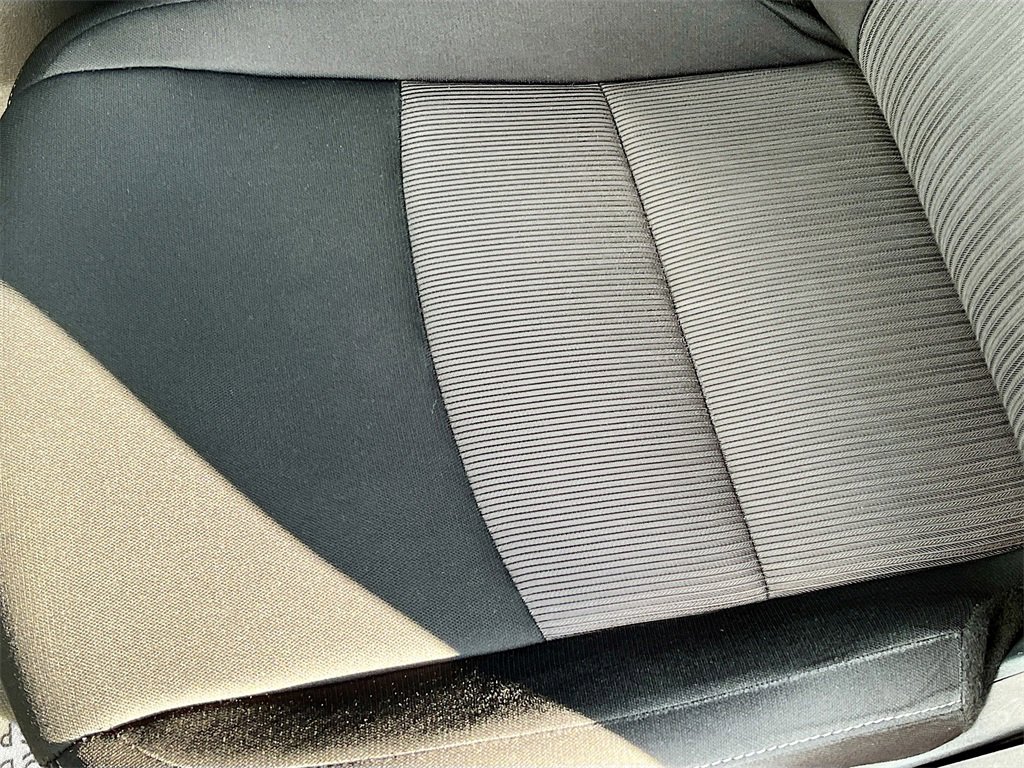 Used 2023 Nissan Sentra SV w/ Trunk Package image 18