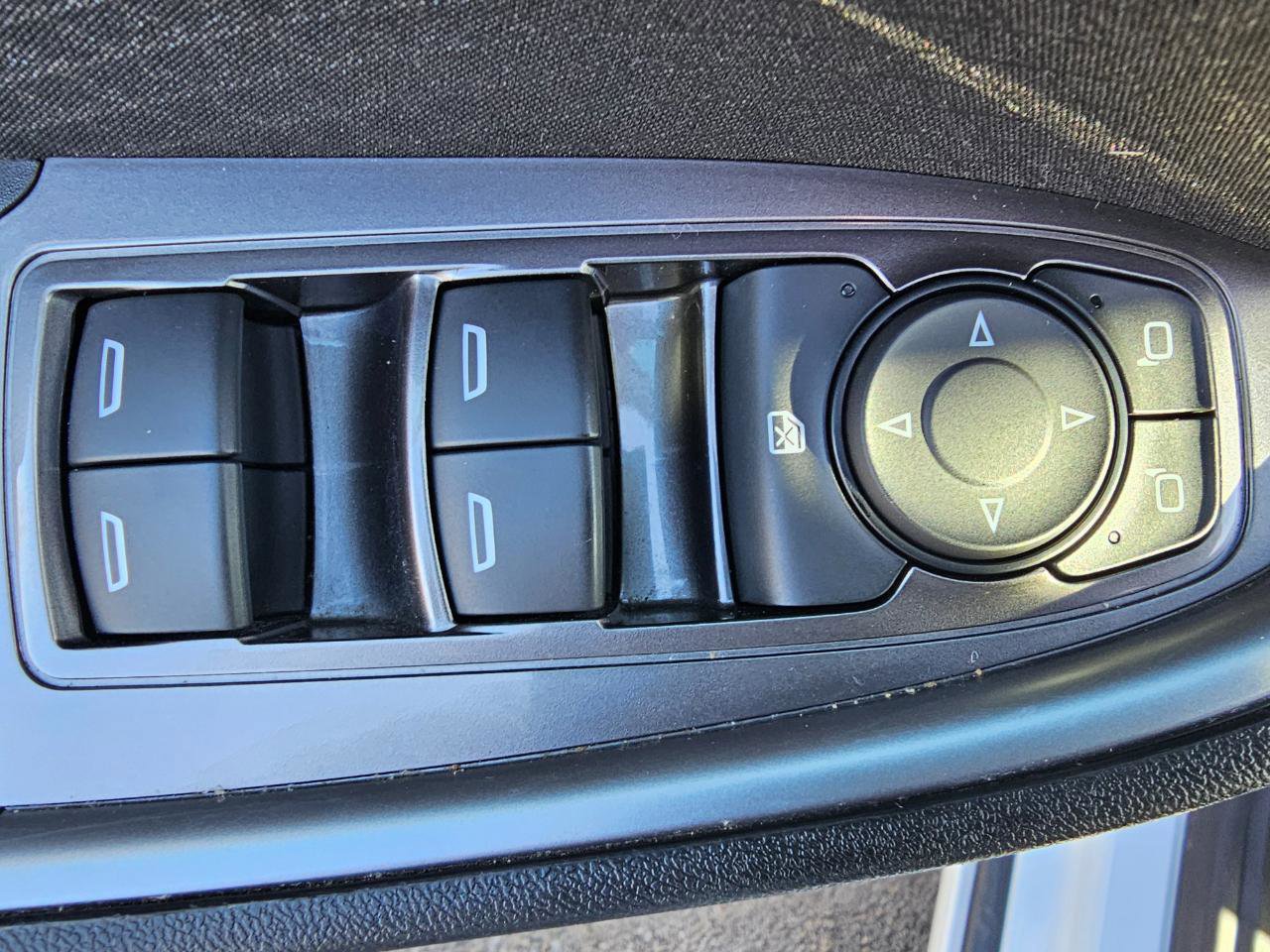 Used 2023 Chevrolet Malibu LS image 31