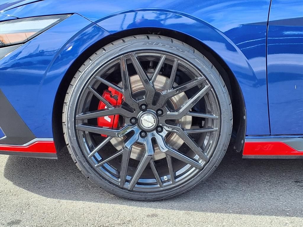 New 2025 Hyundai Elantra N FWD image 7