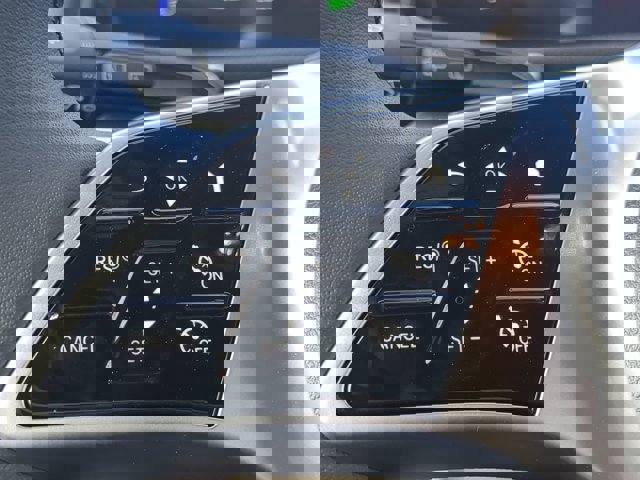 Used 2025 Mercedes-Benz GLB 250 GLB 250 image 22