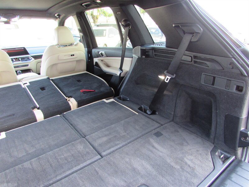 Used 2020 BMW X5 xDrive40i w/ Premium Package AWD/4WD image 34
