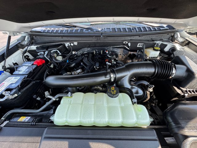 Used 2024 Lincoln Navigator L Reserve AWD/4WD image 32