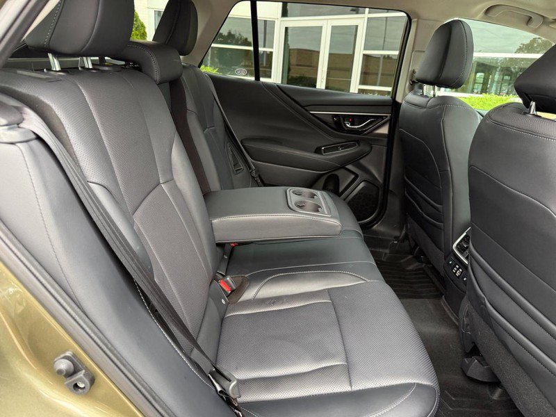 Used 2024 Subaru Outback Limited AWD/4WD image 12