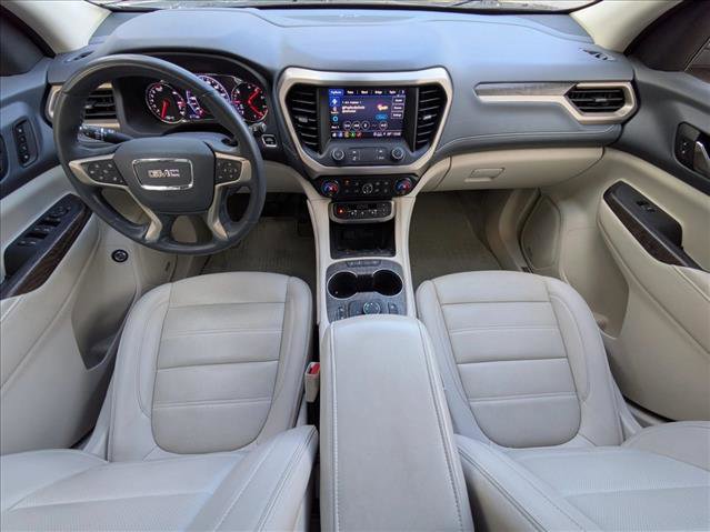 Used 2023 GMC Acadia Denali w/ Denali Ultimate Package image 10