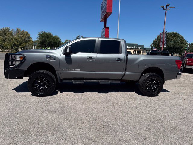 Used 2018 Nissan Titan SV AWD/4WD image 1
