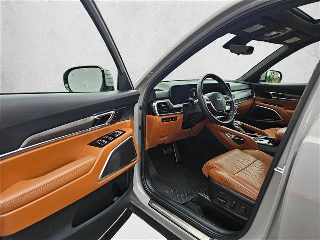 Used 2024 Kia Telluride SX Prestige X-Pro AWD/4WD image 18