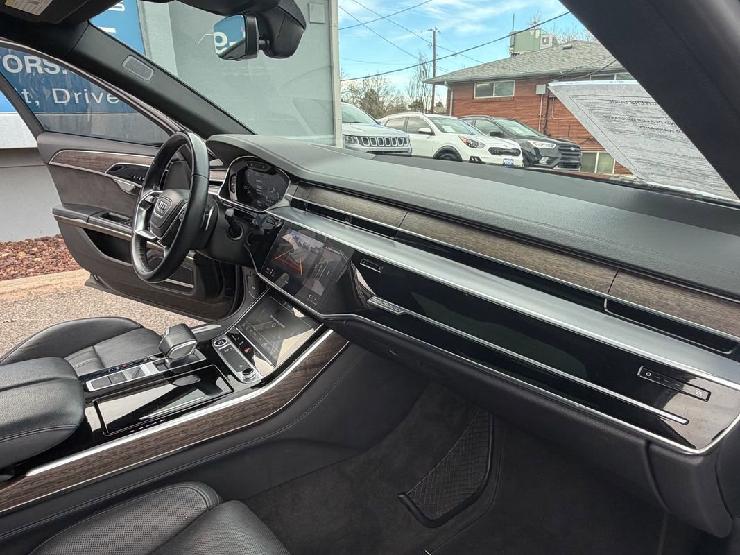Used 2021 Audi A8 L 3.0T w/ Executive Plus Package image 39
