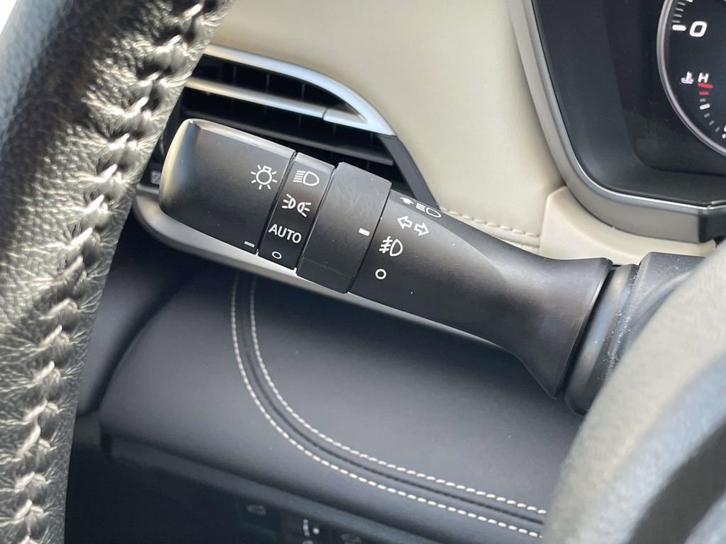 Certified 2022 Subaru Outback Limited image 12