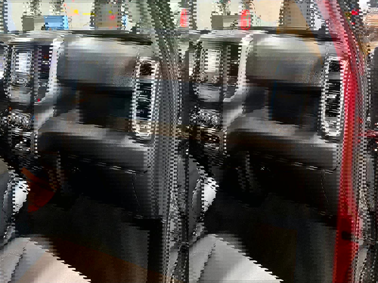 Used 2020 RAM 1500 Big Horn image 13