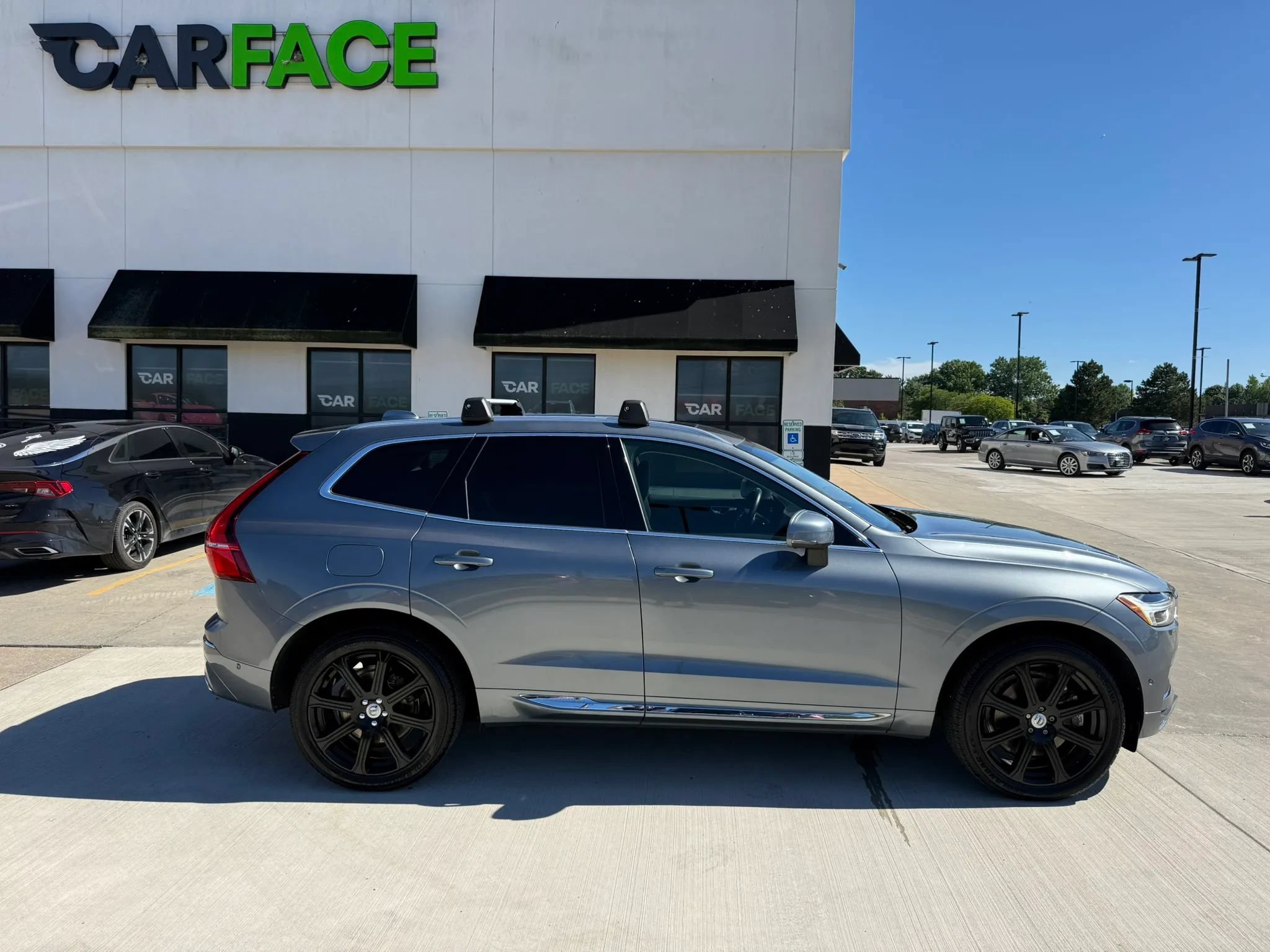 Used 2019 Volvo XC60 T6 Inscription w/ Protection Package Premier AWD/4WD image 18