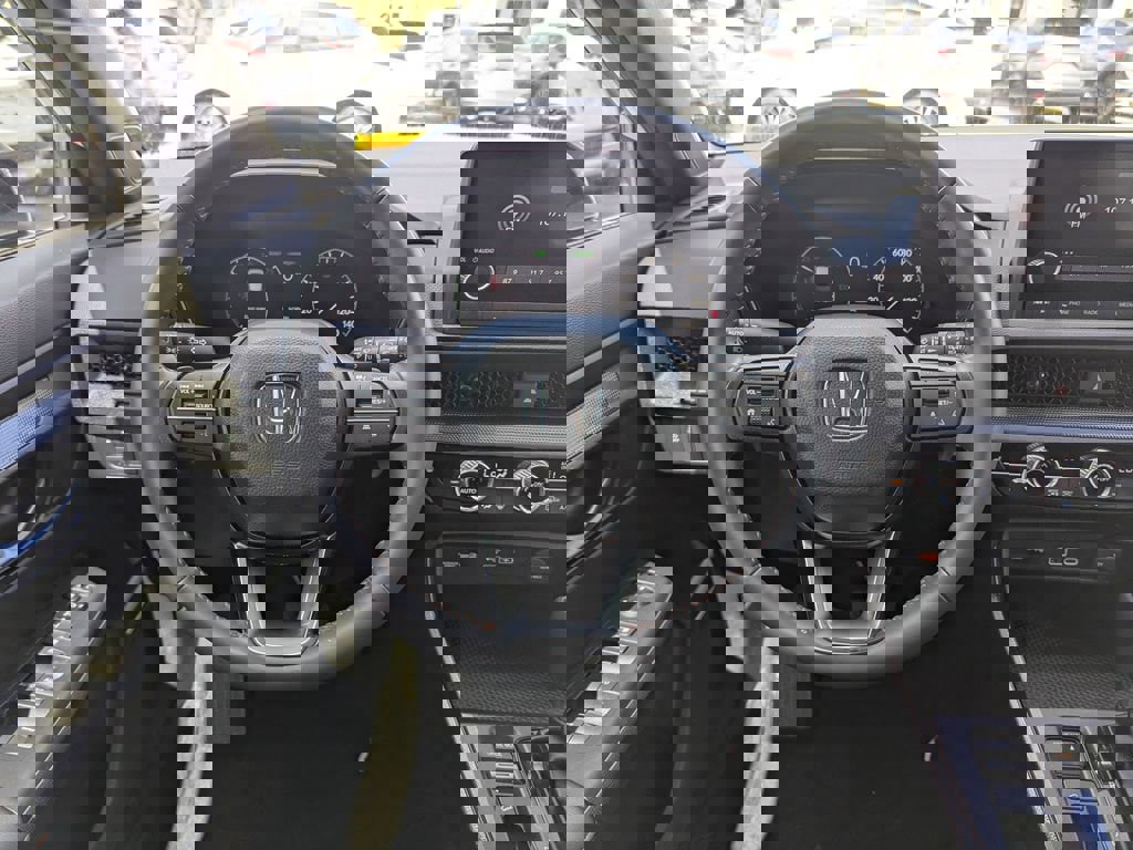 Used 2023 Honda CR-V Sport image 12