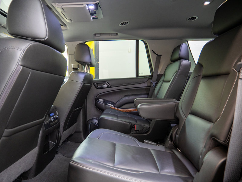 Used 2020 Chevrolet Tahoe Premier AWD/4WD image 16