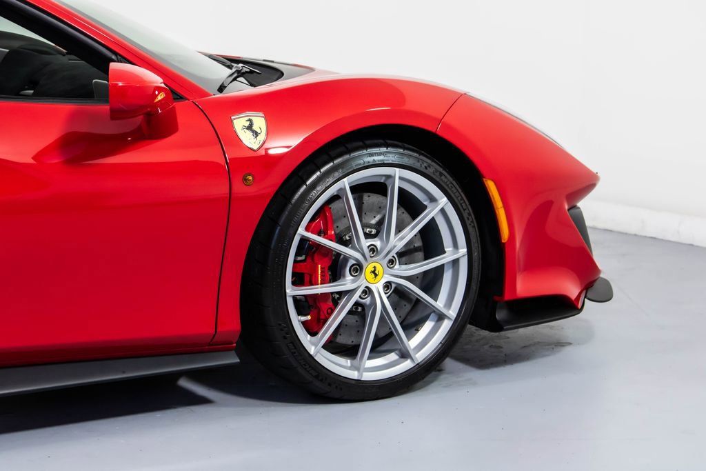 Used 2019 Ferrari 488 Pista Coupe image 32