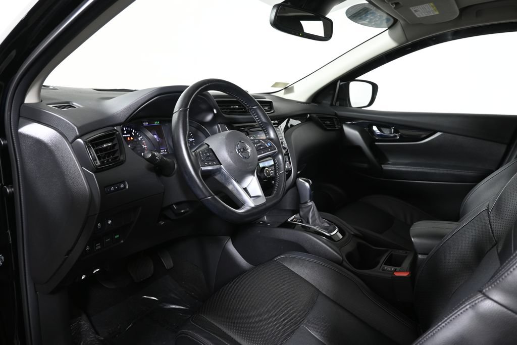 Used 2022 Nissan Rogue Sport SL w/ Premium Package AWD/4WD image 15