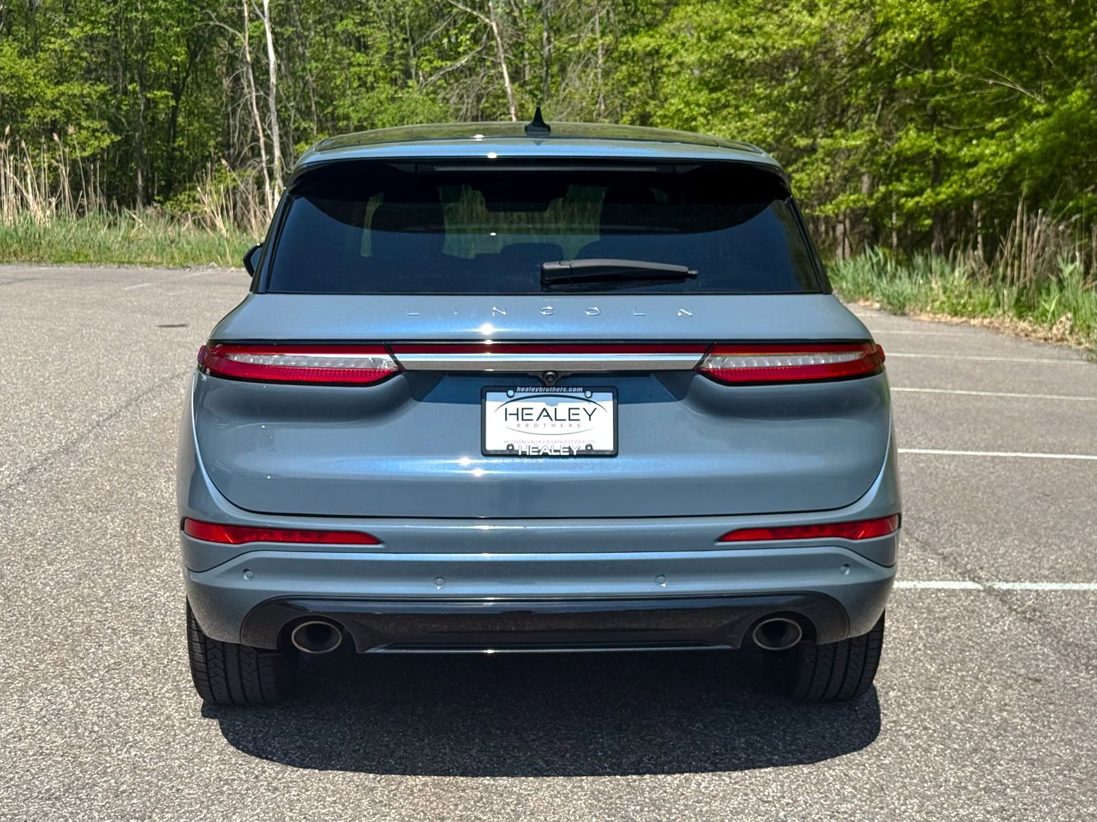 Used 2023 Lincoln Corsair AWD w/ Equipment Group 101A image 5