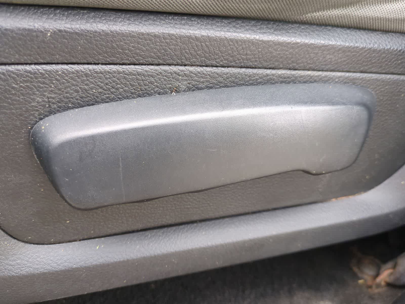 Used 2014 RAM 2500 SLT AWD/4WD image 16