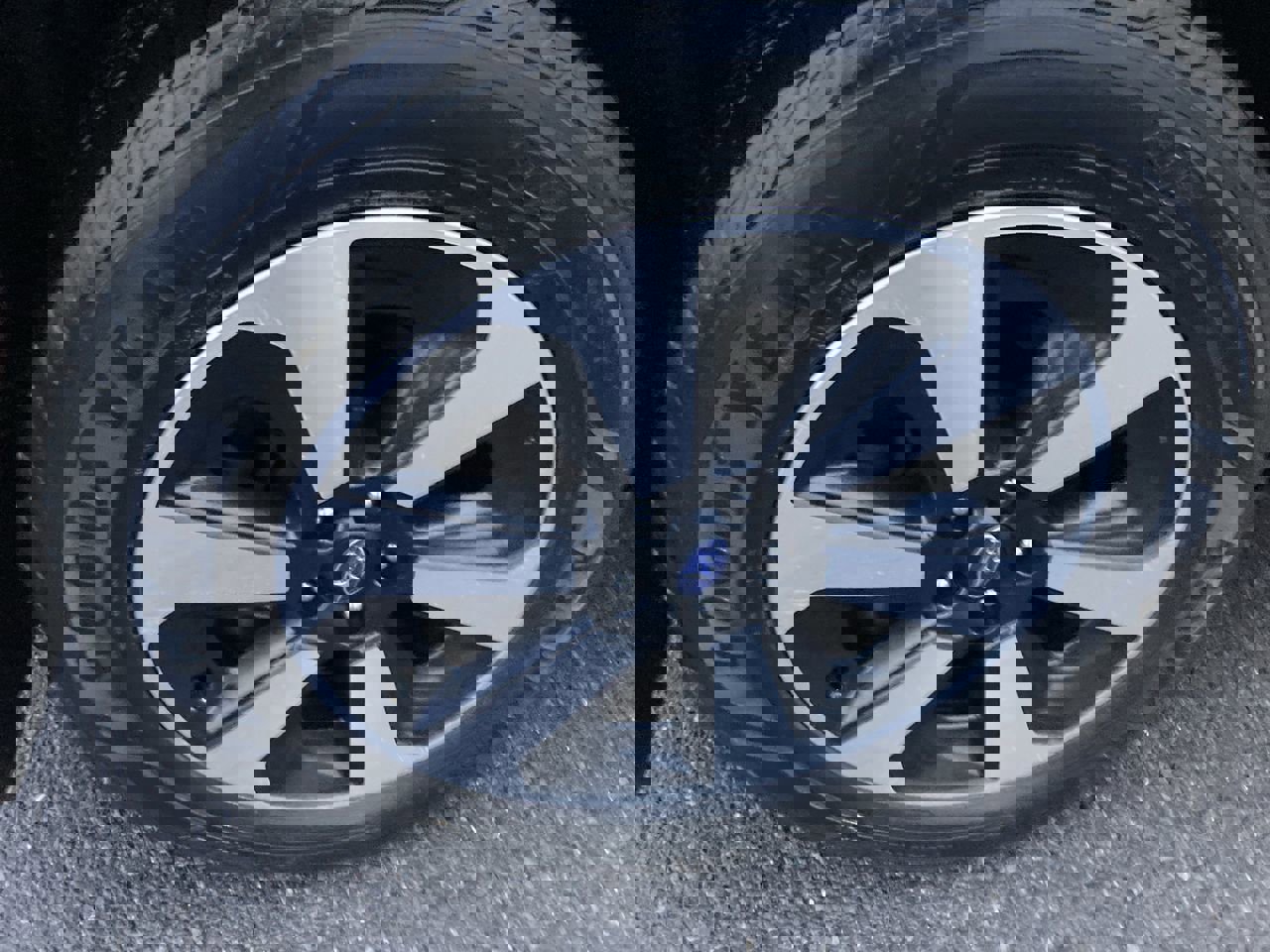 Used 2017 Subaru Forester 2.5i Limited image 9