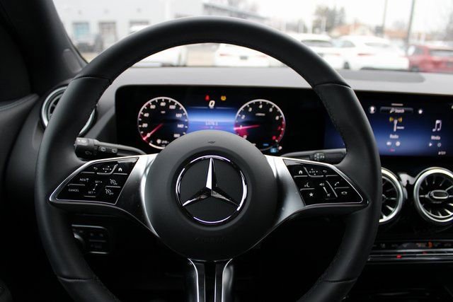 New 2025 Mercedes-Benz GLA 250 4MATIC image 21