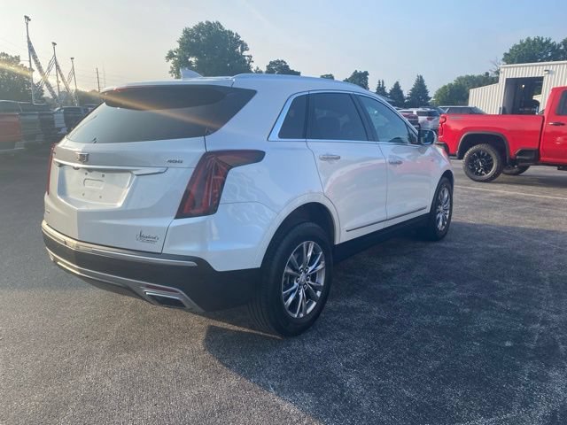 Used 2023 Cadillac XT5 Premium Luxury w/ LPO, Floor Liner Package AWD/4WD image 5