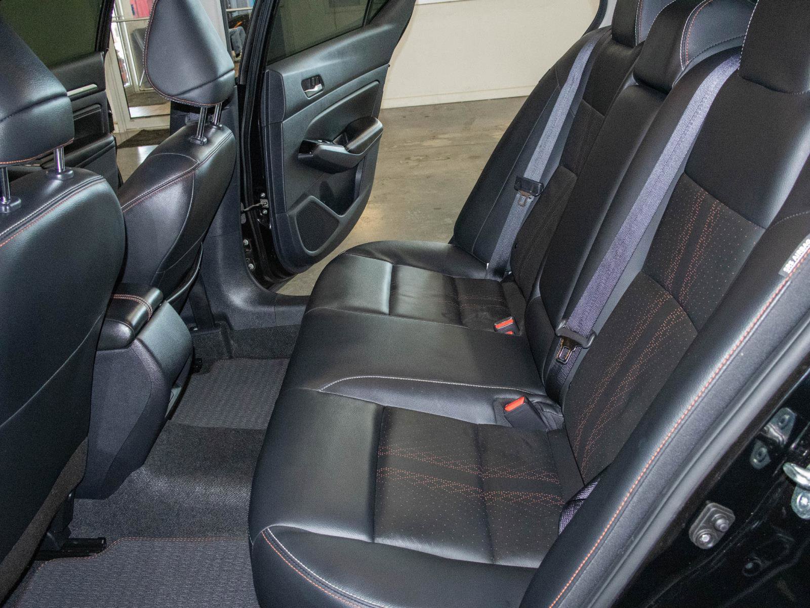 Used 2023 Nissan Altima 2.5 SR w/ SR Premium Package image 15