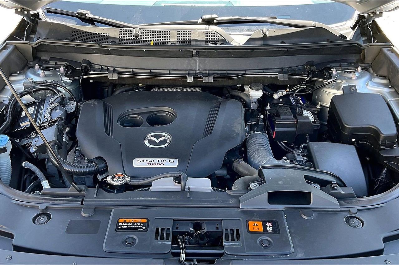Used 2023 MAZDA CX-9 Touring image 40
