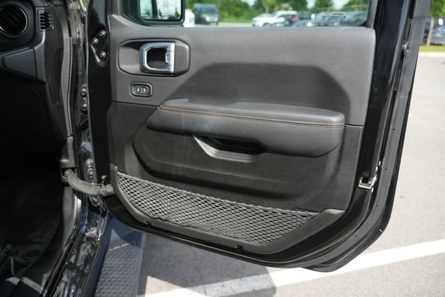 Used 2023 Jeep Gladiator Overland AWD/4WD image 20