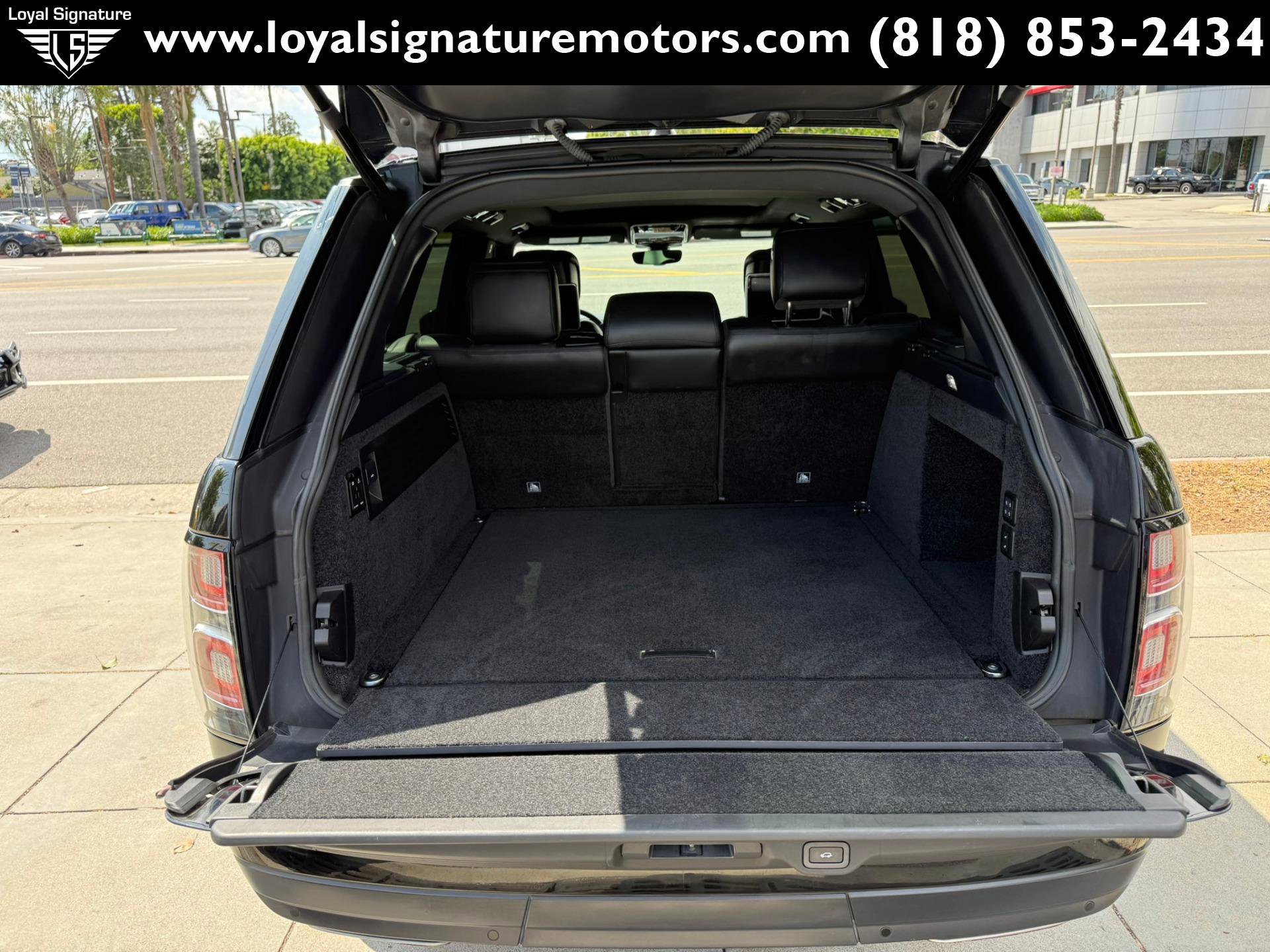 Used 2018 Land Rover Range Rover Supercharged AWD/4WD image 9