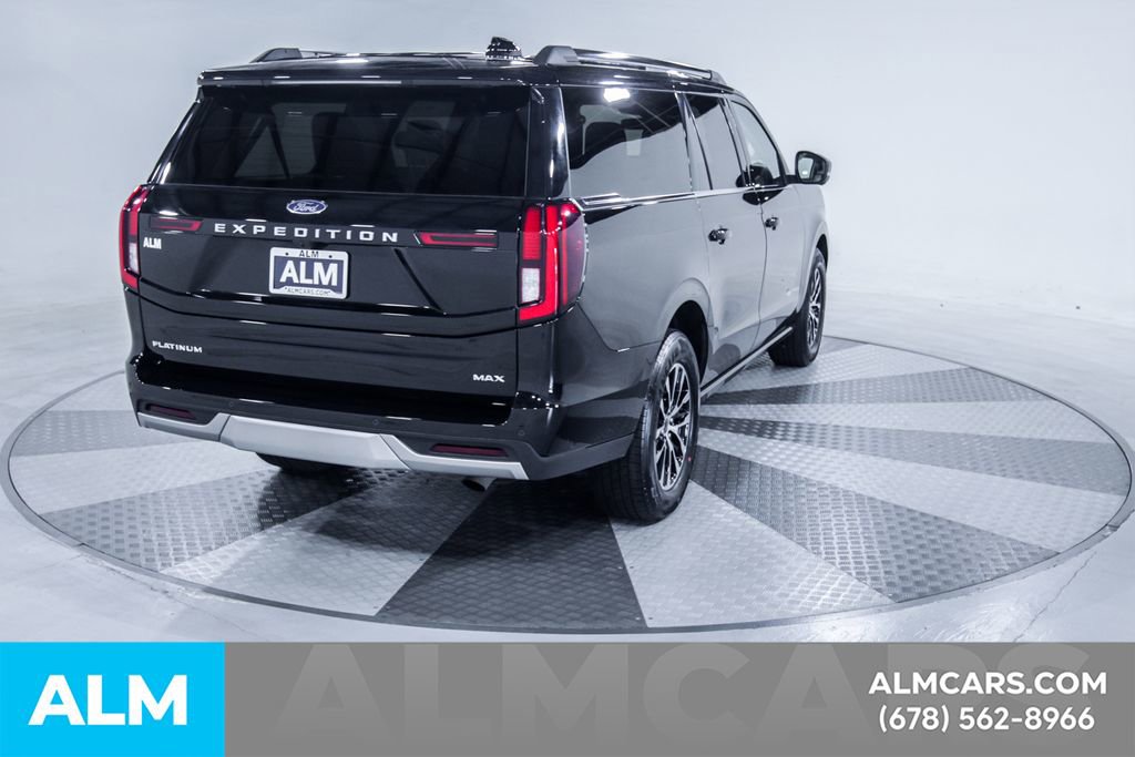 Used 2025 Ford Expedition Max Platinum AWD/4WD image 9