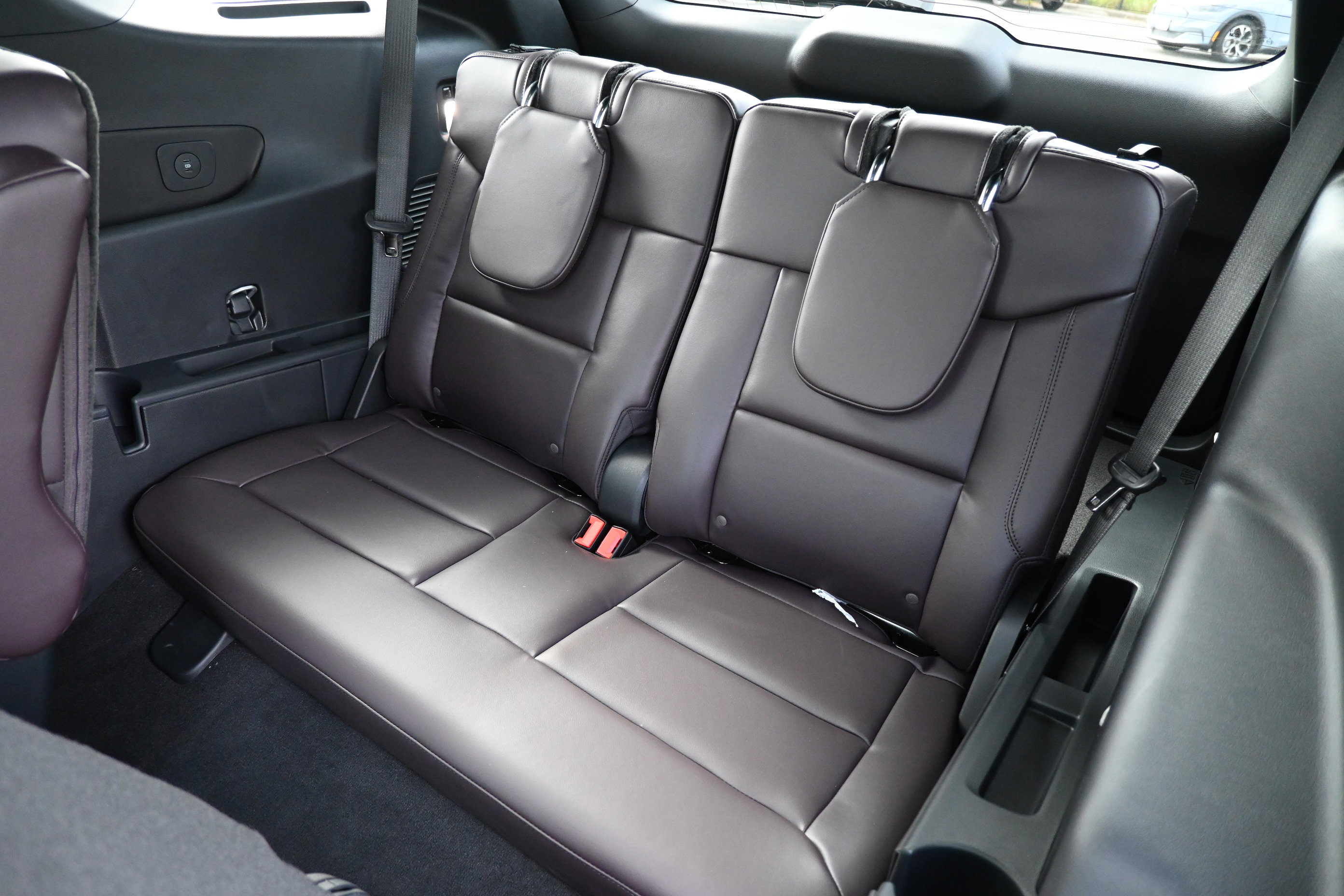 New 2026 Ford Explorer Platinum image 36