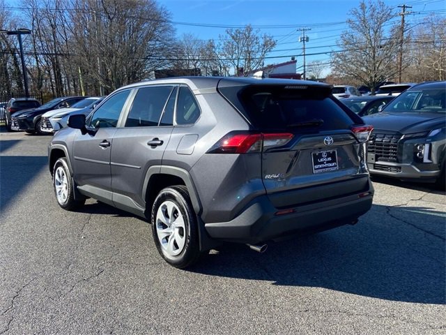 Used 2024 Toyota RAV4 LE image 7
