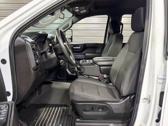 Used 2024 Chevrolet Silverado 2500 Custom w/ Custom Value Package image 17