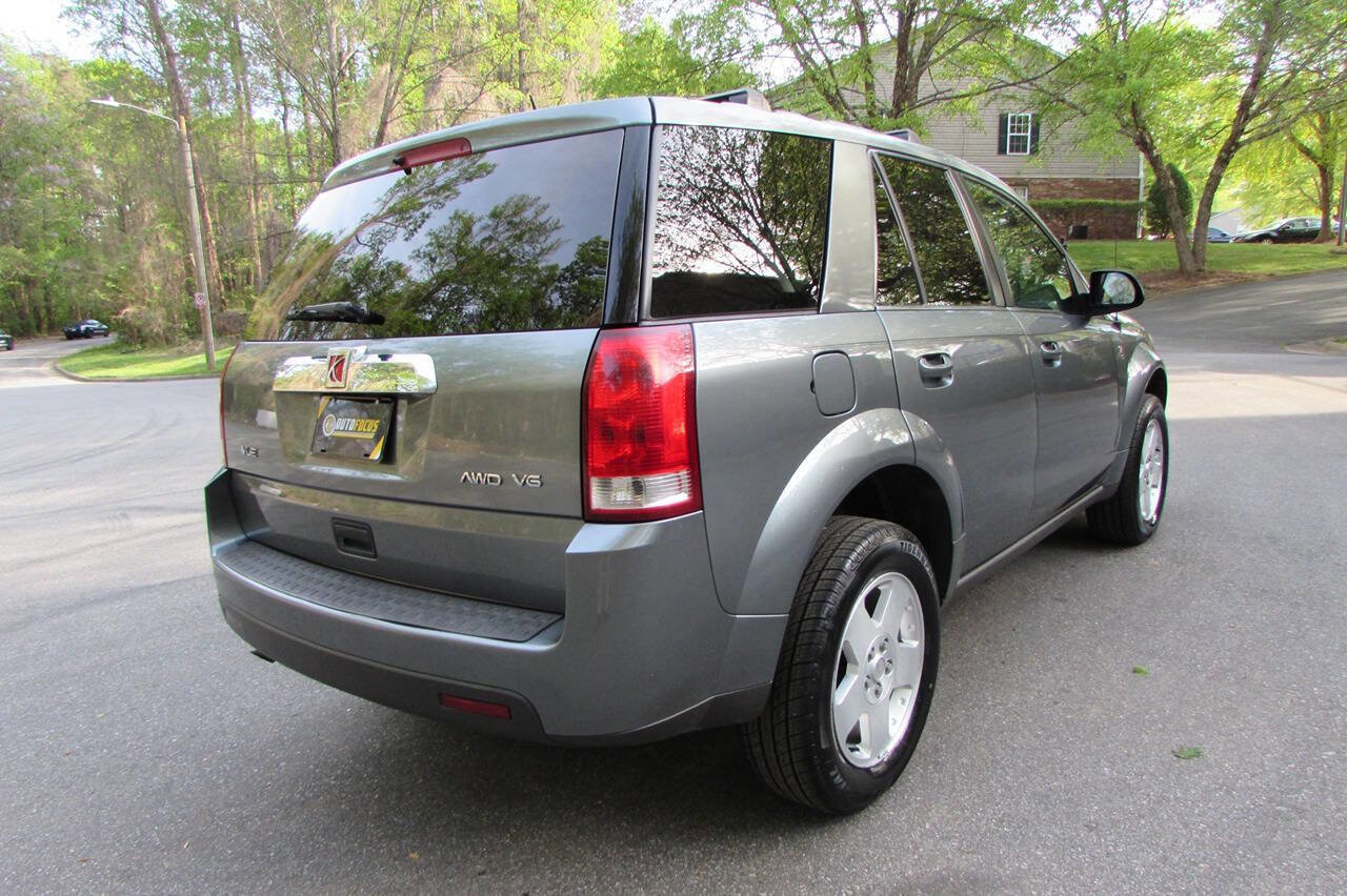 Used 2006 Saturn Vue AWD V6 w/ Comfort Pkg image 5