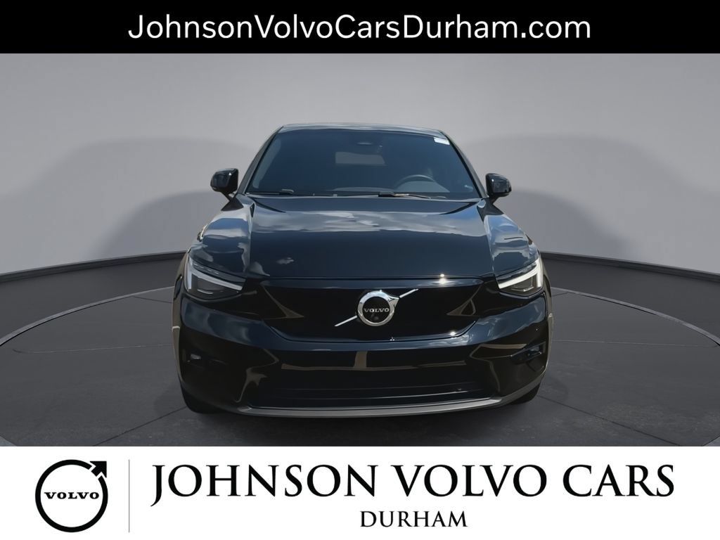 Used 2023 Volvo C40 P8 Recharge Ultimate AWD/4WD image 3