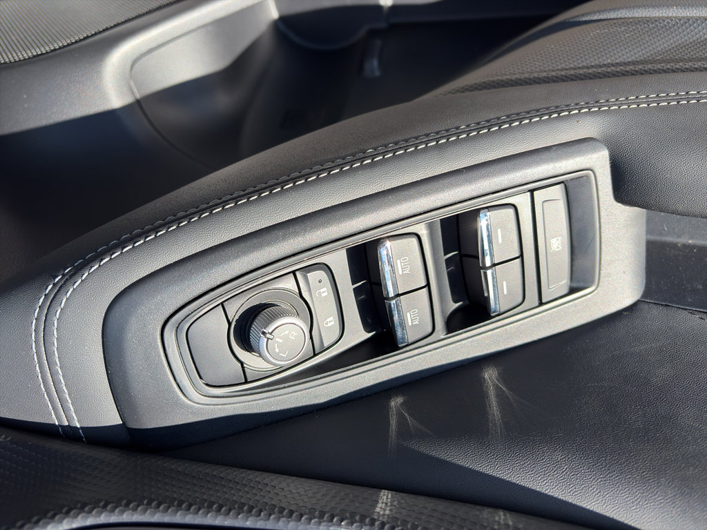 Used 2019 Subaru Forester Limited image 12