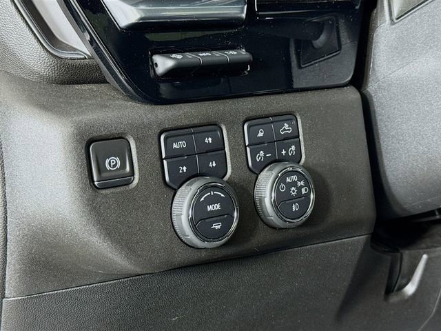 Used 2024 Chevrolet Silverado 3500 LTZ w/ LTZ Premium Package image 12