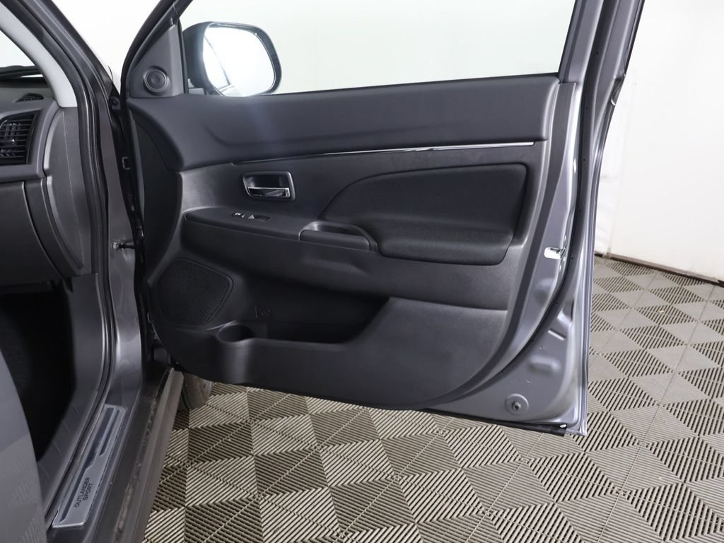 New 2027 Mitsubishi Outlander Sport ES AWD/4WD image 20