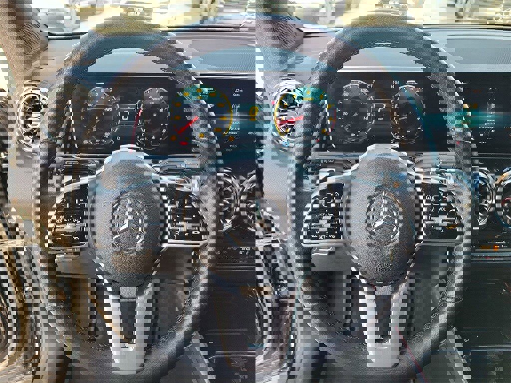 Certified 2021 Mercedes-Benz GLB 250 image 21