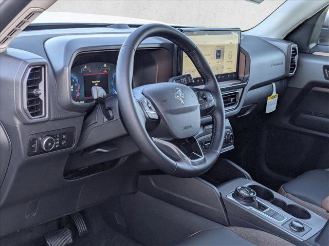 New 2025 Ford Bronco Sport Outer Banks image 3