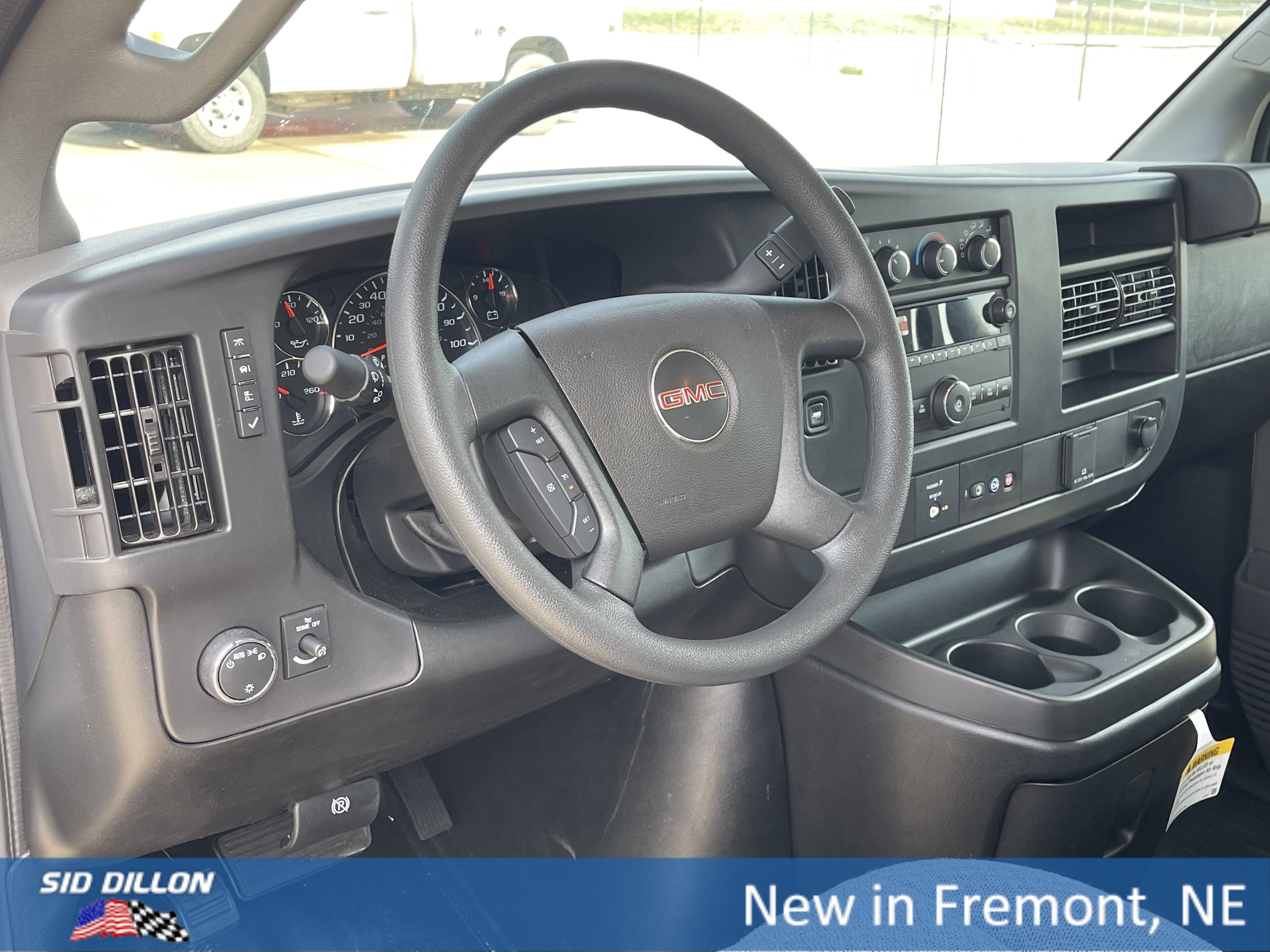 New 2025 GMC Savana 3500 w/ Power Convenience Package image 2