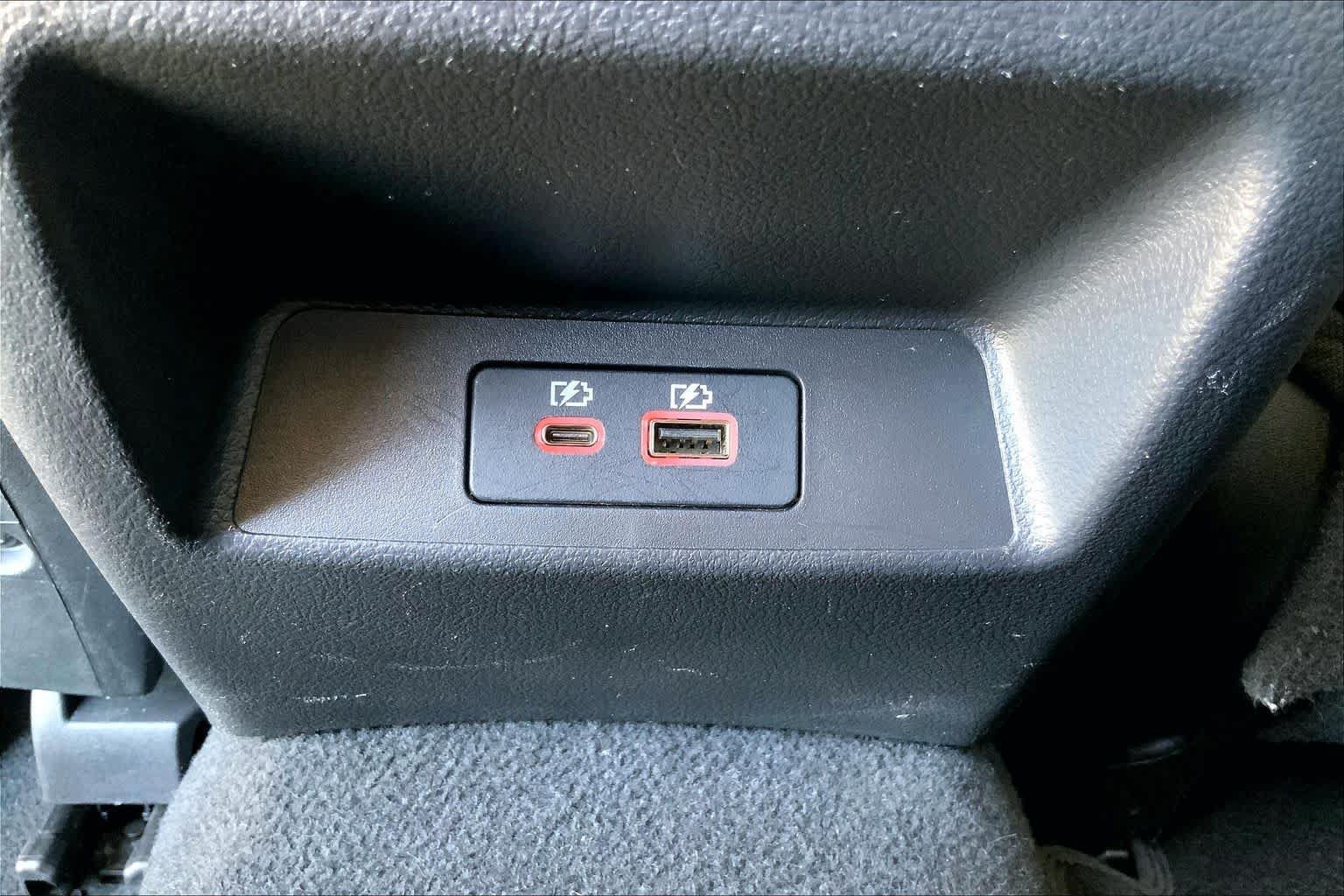 Used 2024 Nissan Altima 2.0 SR FWD image 30
