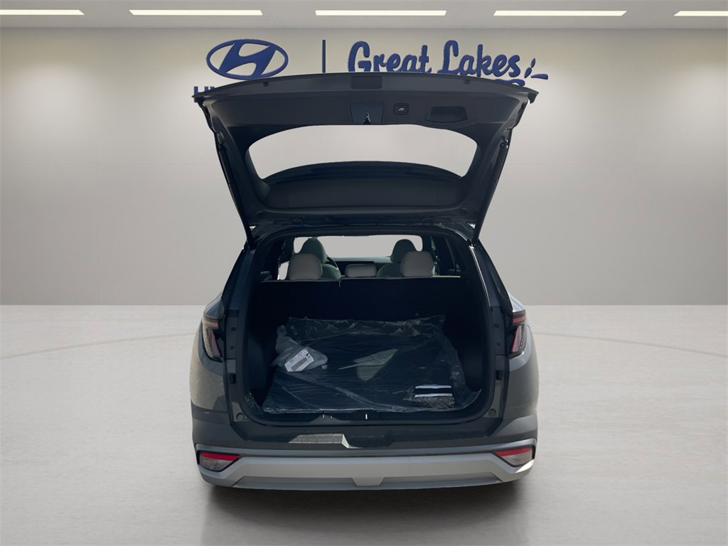 New 2025 Hyundai Tucson Limited image 11